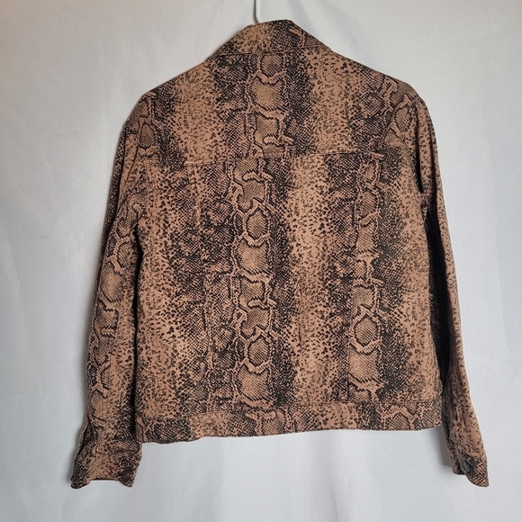 Free People Oversized Denim Jacket Snake Skin Print Brown Women's Size XS - Picture 7 of 11